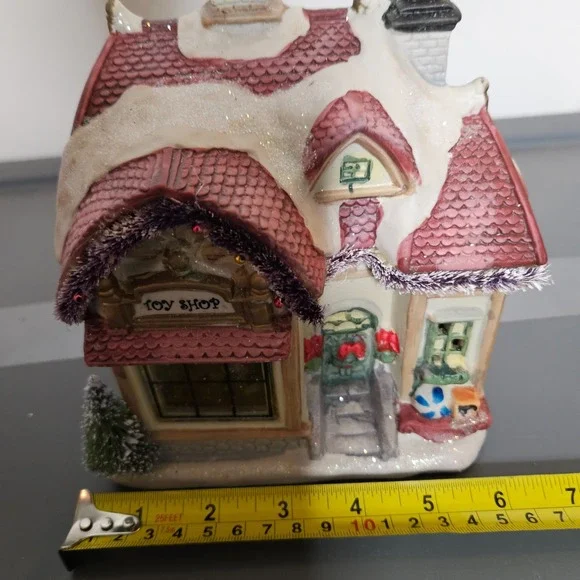 Victoria Falls Porcelain Lighted House Toy Shop Collector Needs‎ Cord - Picture 5 of 12